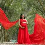 Maternity Shoot Pose